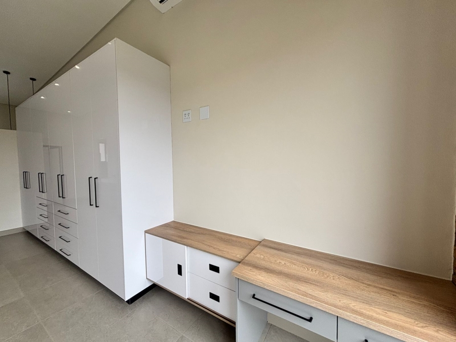To Let 3 Bedroom Property for Rent in Helderzicht Eco Estate North West